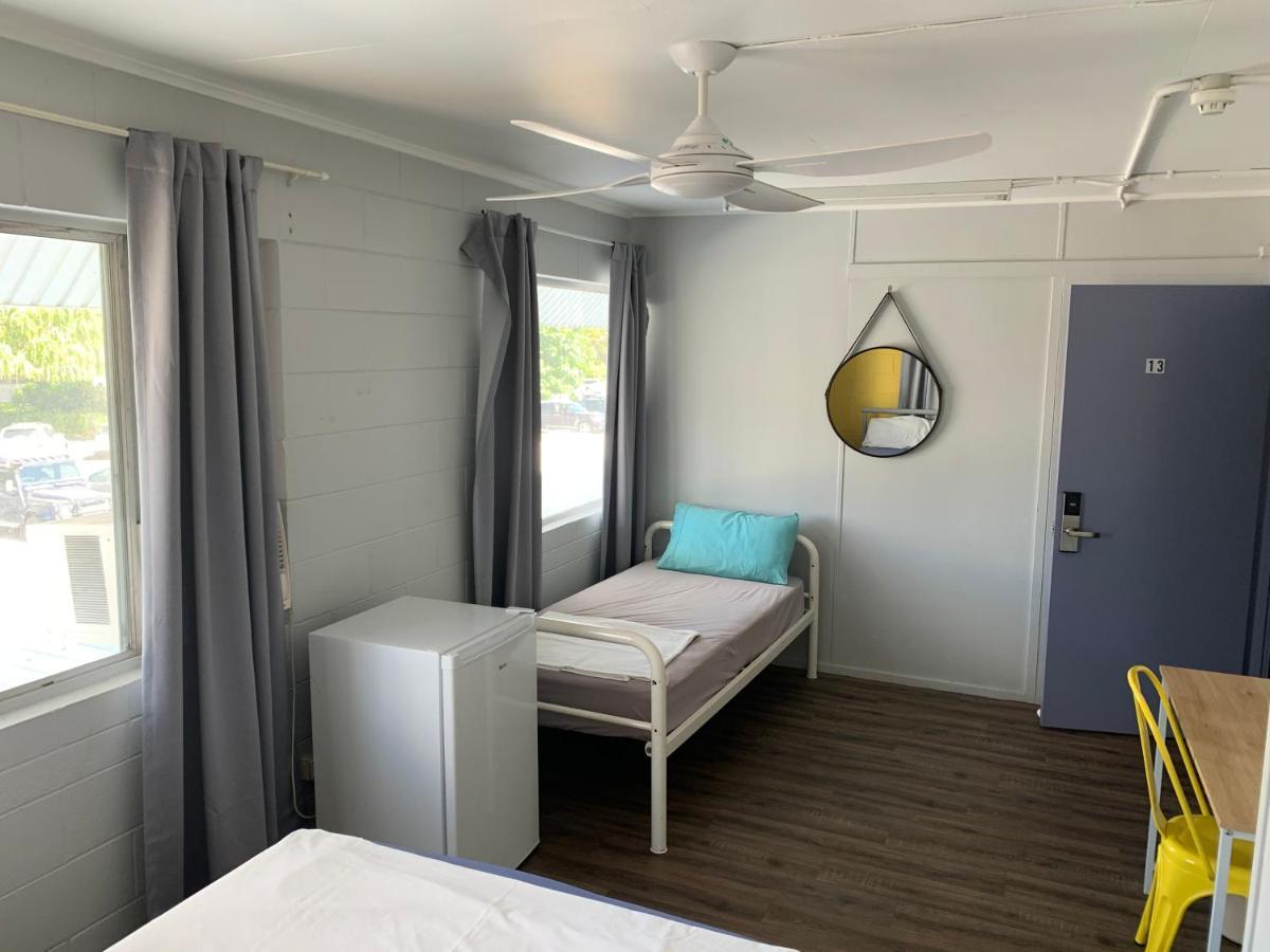 Mumma'S Hostel Cairns Kültér fotó